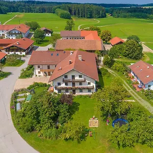 https://gilg-krauterhof.com-bavaria.com